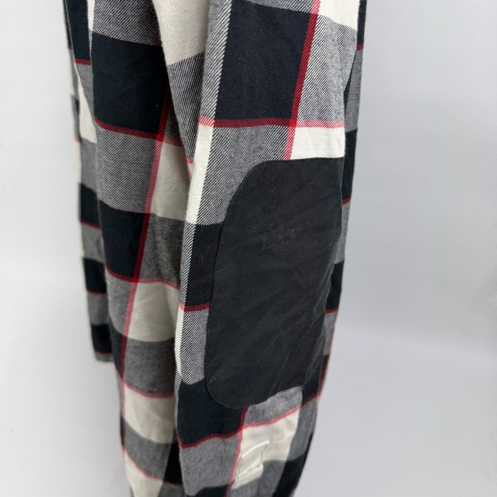Wrangler ATG Mens XXL Plaid Flannel Shirt All Terrain Gear Elbow Patch Black Red - Picture 5 of 14